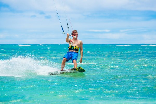 Quels sont les meilleurs spots pour faire du kite-surf aux Bahamas?